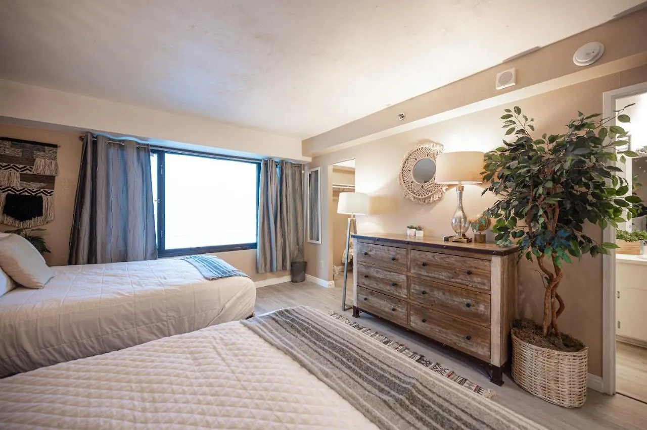 Stay Together Suites Las Vegas