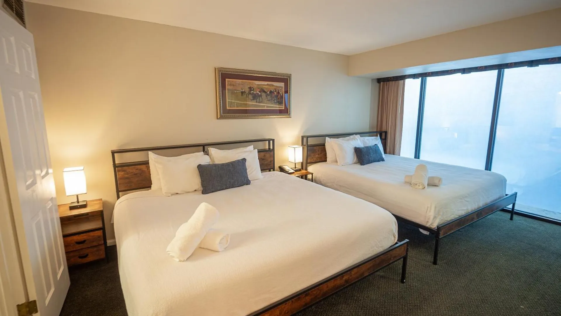 Stay Together Suites Las Vegas Apartment